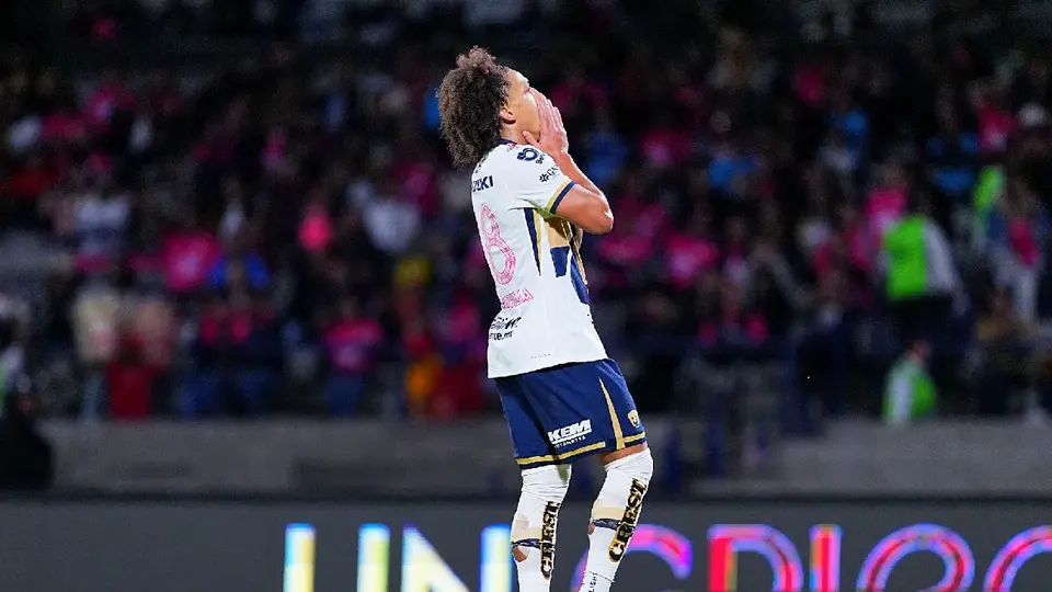 Adalberto Carrasquilla recibe sanción previo al Play In