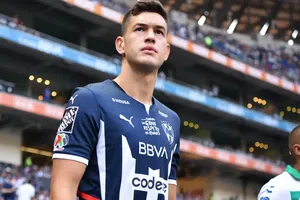 ¿Regresa a México? César Montes cerca de tener un acuerdo para volver a Liga MX