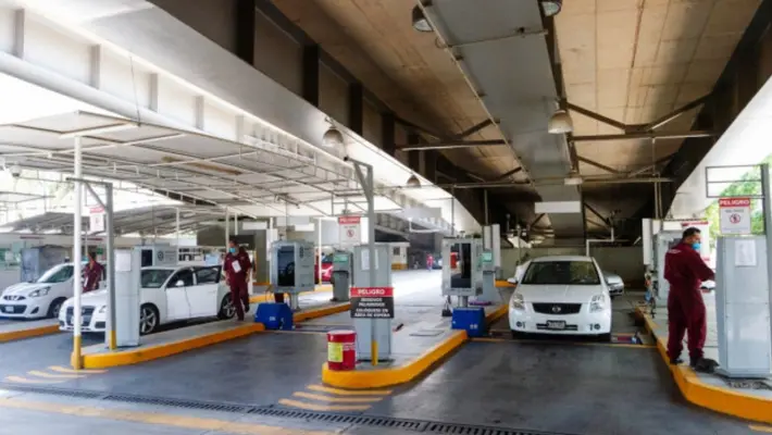 ¿Vas a verificar tu auto? Estos son los horarios especiales del 24 y 31 de diciembre