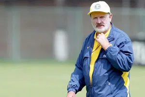 Manuel Lapuente, el encargado de romper la sequía de América en 2002