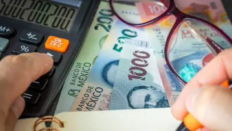 Aumento al aguinaldo en diciembre: proponen eliminar el pago del ISR