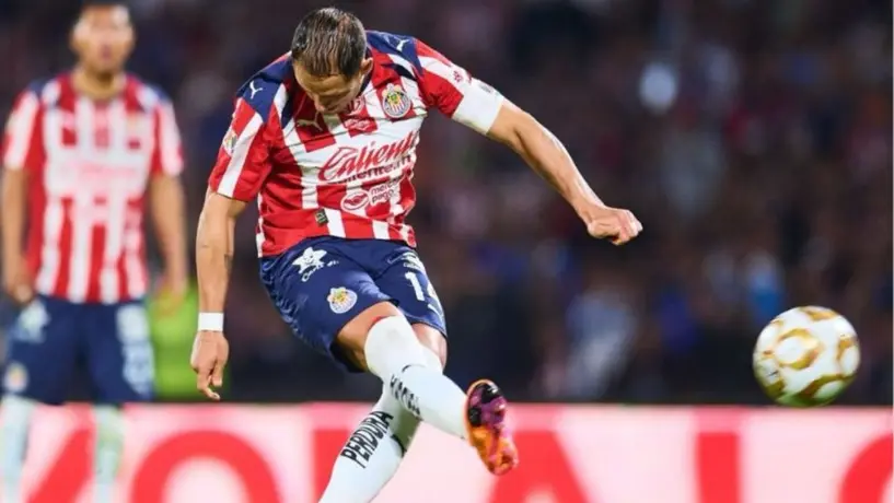 José Ramón Fernández 'carga' contra Chicharito: "Este era su momento de redención y lo falló"