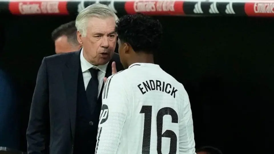 Ancelotti "sugiere" que Endrick piense en un futuro fuera de Real Madrid