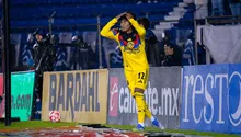 ¡Pasado celeste! Afición le recuerda a Isaías Violante su afición al Cruz Azul previo al Clásico Joven