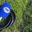 Querido conductor de Fox Sports se despide entre lágrimas del canal