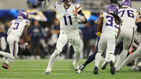 Los Minnesota Vikings refuerzan la posición de mariscal con el regreso de Carson Wentz