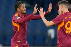Roma frena al Midtjylland y rompe su invicto en la Europa League