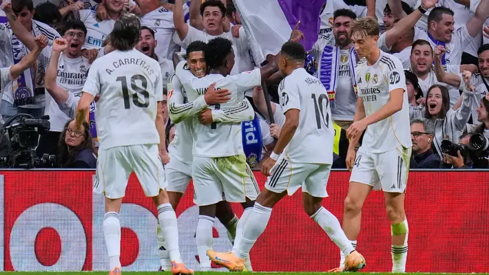 Real Madrid vence a Barcelona en el primer Clásico de la temporada