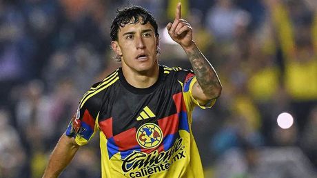 ¡Mini Messi! La curiosa felicitación de Allan Saint-Maximin a Zendejas por su cumpleaños