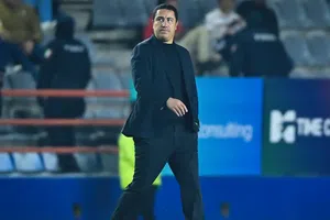 "Efraín Juárez es una copia de Javier Aguirre": Manuel Negrete sobre entrenador de Pumas