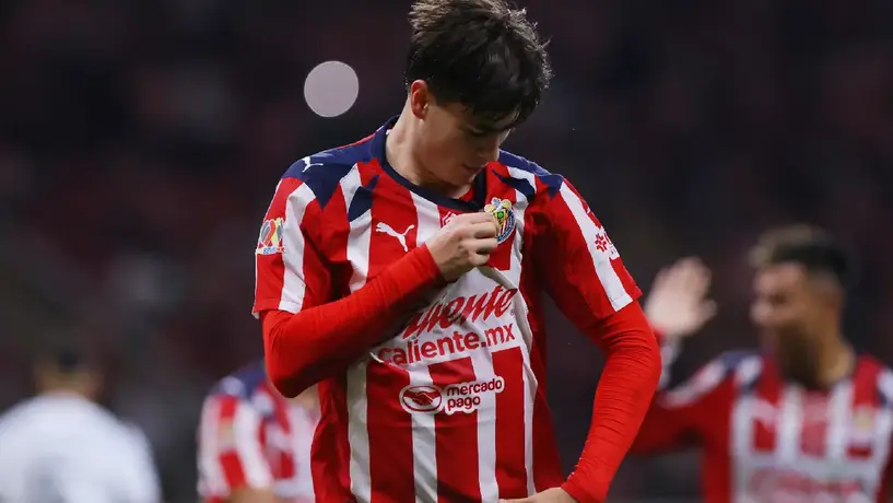 Hormiga González busca convertirse en el séptimo campeón de goleo en la historia de Chivas