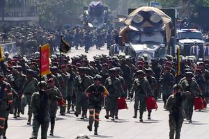 Desfile 20 de noviembre 2025: “México no volverá a caminar hacia atrás”