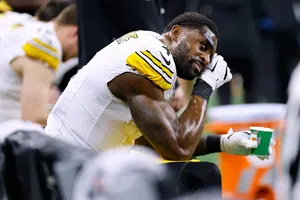 DK Meftcalf será suspendido el resto de la temporada por agresión a fanático