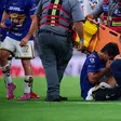 ¡Ahí vamos de nuevo! JJ Macías se lesionó en el partido ante Rayados; abandonó el campo en camilla