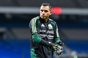 Selección Mexicana manda mensaje de apoyo a Malagón tras su grave lesión