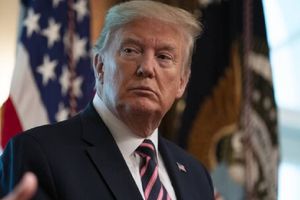 Trump admite haber conversado con Maduro en medio de la tensión militar