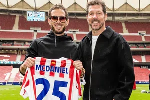 Dolphins entrenan en el Metropolitano y lanzan elogios