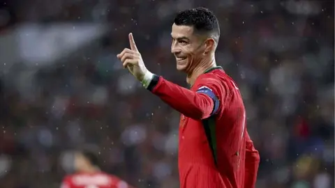 Cristiano Ronaldo 'explota' en entrevista con Piers Morgan: "¿Messi mejor que yo?, no estoy de acuerdo"