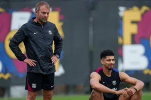 Hansi Flick confirma baja de Ronald Araújo para el juego ante el Atlético por tema privado: "Pido que lo respeten"