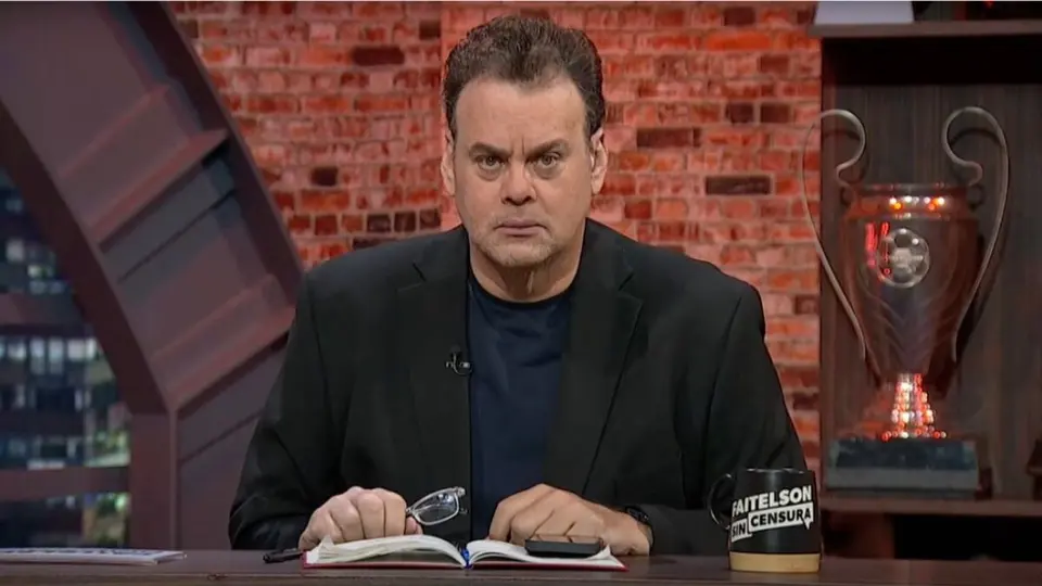 David Faitelson 'le explica' a Carlos Hermosillo por qué Ditta y Mier no fueron titulares