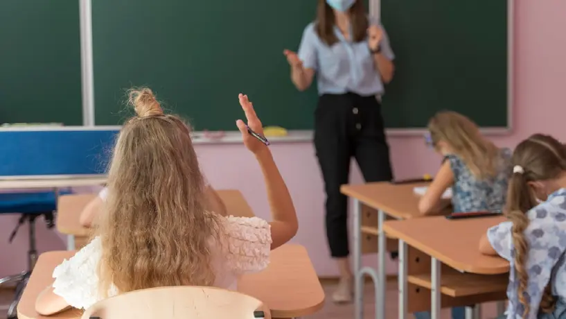 SEP pide a maestros reconocer a infancias y adolescencias trans en las escuelas