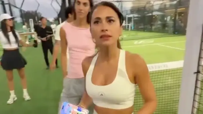 Antonela Rocuzzo vive incómodo momento con influencer que no la reconoce