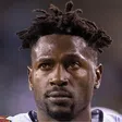 Antonio Brown es extraditado a Estados Unidos para afrontar juicio por intento de asesinato