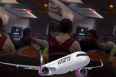 Filtran video de pasajero violento que fue detenido por la Guardia Nacional en vuelo de Volaris