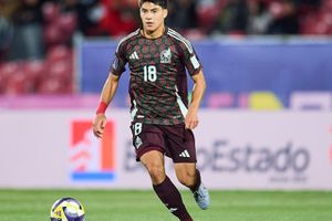 Obed Vargas con México | MEXSPORT