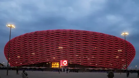 CAF regaló boletos para poder llenar el estadio para el Egipto vs Zimbabue en la Copa Africana