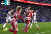 El beso de Iván Alejo que desató una expulsión y polémica en el Valladolid vs Granada