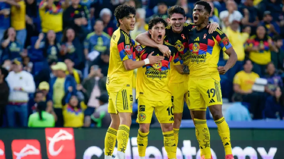 Alejandro Zendejas llega a 50 goles con América