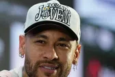 La épica propuesta de fan a Neymar: “Te doy mi rodilla”
