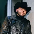 Gerardo Ortiz evita la cárcel al recibir 3 años de libertad condicional tras colaborar con el FBI