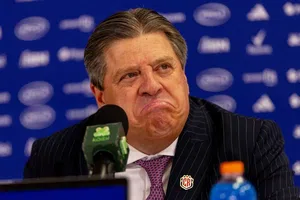 Costa Rica y Miguel Herrera reciben pésima noticia previo a crucial duelo eliminatorio contra Honduras