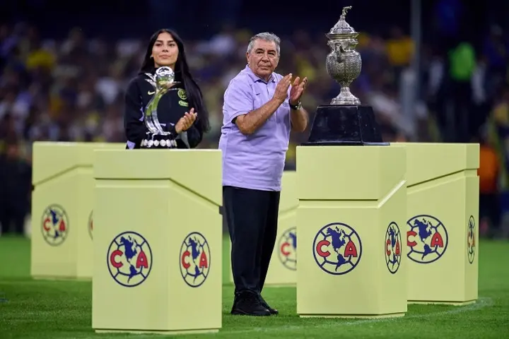 Carlos Reinoso fue el primero en ser campeón como jugador y entrenador | MEXSPORT