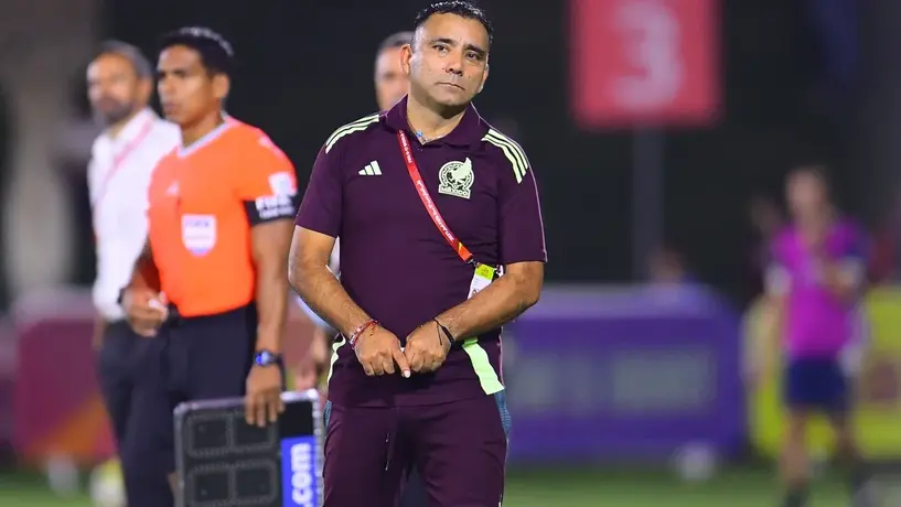 Explota Carlos Cariño tras la eliminación del Tri Sub-17: "La expulsión de Navarro cambió todo"