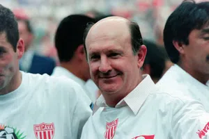 ¿En qué lugar está Lapuente de técnicos con más títulos en Liga MX?