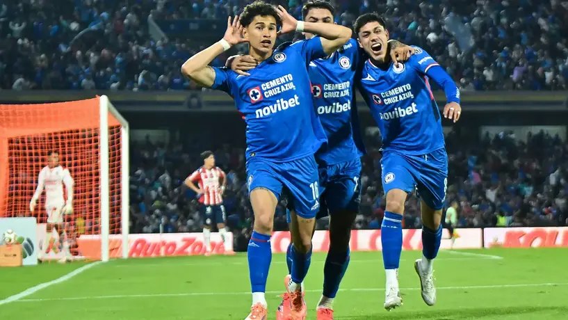 ¡Cruz Azul a Semifinales! La Máquina vence a Chivas en Cuartos de Final