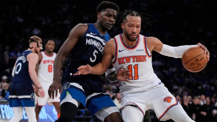 Knicks vs Minnesota I AP