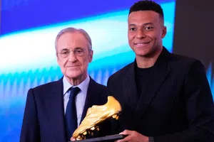 Kylian Mbappé se une a Hugo Sánchez y a Cristiano Ronaldo, leyendas del Real Madrid, con la Bota de Oro