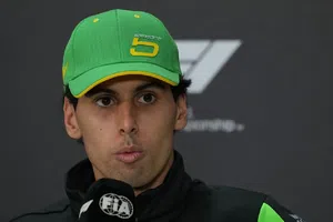 Gabriel Bortoleto, único brasileño en parrilla de F1, tiene terrible accidente en carrera sprint