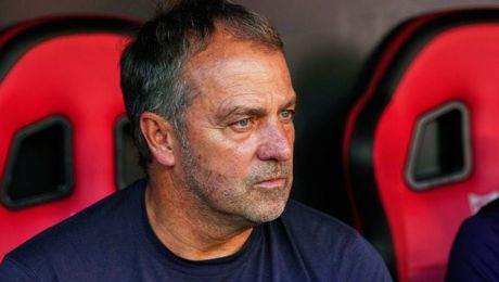 Hansi Flick cumple 100 partidos con el Barcelona: Balance y logros del DT alemán en España