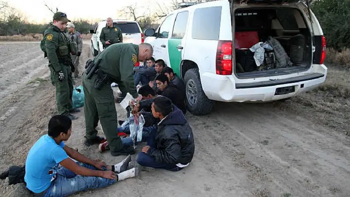 Estados Unidos multará con 5 mil dólares a quienes crucen la frontera ilegalmente