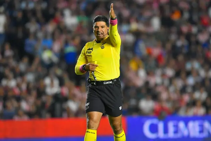 Maximiliano Quintero estará a cargo del duelo del campeón Toluca | Imago7
