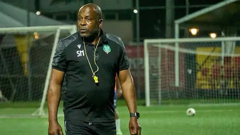 DT de Surinam renuncia previo al Repechaje del Mundial 2026