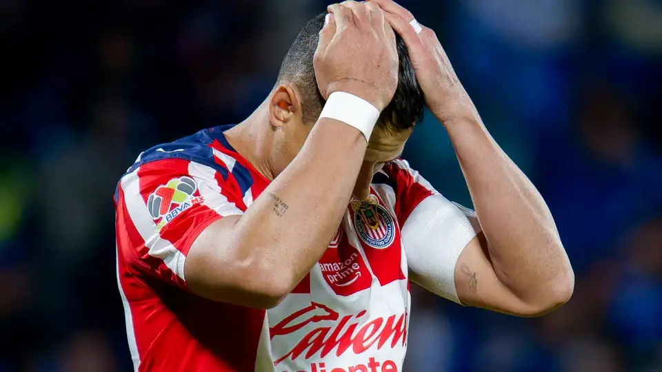 Jair Pereira defiende a Chicharito Hernández: "No es el culpable"