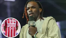 ¡Nadie quiere a las Chivas! Famosos luchador de WWE rechazó jersey del Rebaño en pleno show