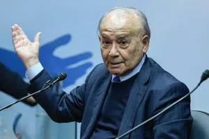 Exjugador de Cruz Azul revela tensa anécdota con Billy Álvarez que derivó su salida del club