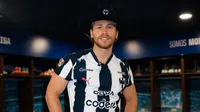 Aldo de Nigris, ganador de La Casa de los Famosos, fue el invitado de honor de Rayados en el Clásico Regio